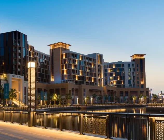 https://d13c6n7sgaw7ah.cloudfront.net/projects/images/dubai-wharf-u05.webp
