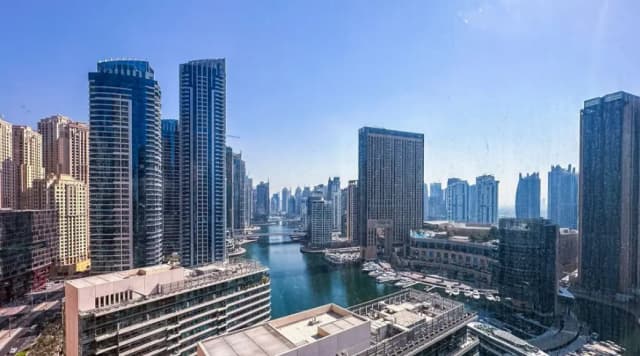 https://d13c6n7sgaw7ah.cloudfront.net/projects/images/marina-quays-u04.webp