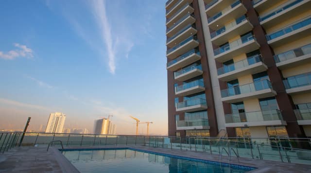 https://d13c6n7sgaw7ah.cloudfront.net/projects/images/azizi-samia-residence-u03.webp