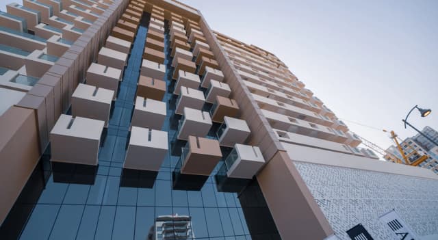 https://d13c6n7sgaw7ah.cloudfront.net/projects/images/azizi-shaista-residence-u03.webp