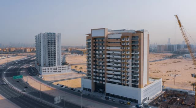 https://d13c6n7sgaw7ah.cloudfront.net/projects/images/azizi-shaista-residence-u04.webp
