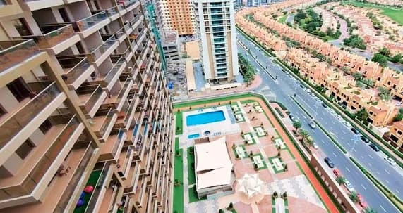 https://d13c6n7sgaw7ah.cloudfront.net/projects/images/elite-10-sports-residence-u04.webp