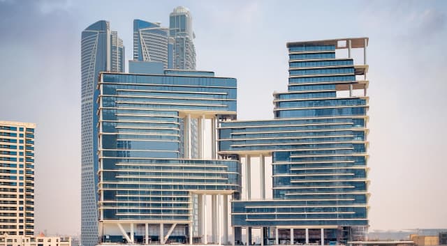 https://d13c6n7sgaw7ah.cloudfront.net/projects/images/the-lana-residences-dorchester-collection-u02.webp