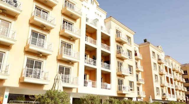 https://d13c6n7sgaw7ah.cloudfront.net/projects/images/tuscan-residence-u05.webp
