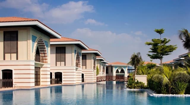 https://d13c6n7sgaw7ah.cloudfront.net/projects/images/zabeel-saray-royal-villas-u04.webp